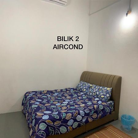 Spar Homestay 哥打巴鲁 外观 照片